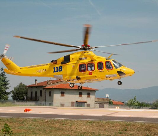 Grave incidente stradale a Camucia. Coinvolta  37enne e soccorsa dal Pegaso