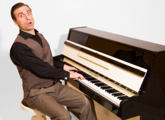 Antonio Sorgentone, vincitore a furor di popolo dell’edizione 2019 di ITALIA’S GOT TALENT, di scena il 14 agosto per il cartellone “RINASCIMENTO” Castiglion Fiorentino