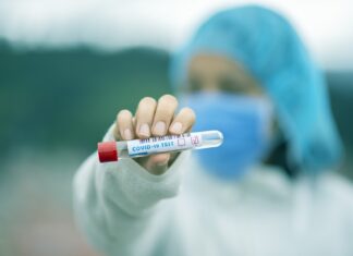 Coronavirus: in Toscana 6 nuovi casi, 1 decesso. Stabili le guarigioni