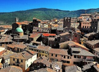 Cortona, l’Amministrazione Comunale al lavoro per il Natale