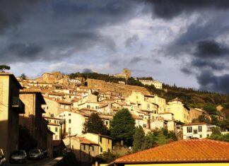 Proseguono i lavori per i marciapiedi a Tavarnelle