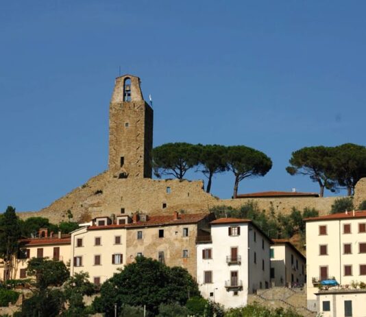 Castiglion F.no: ecco il bando “Pacchetto scuola”