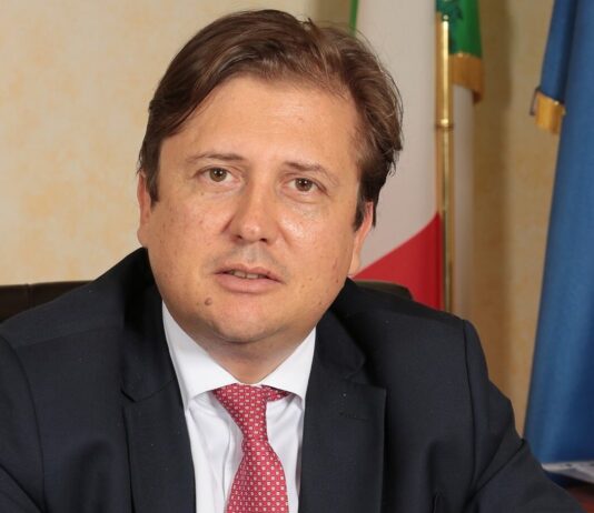 Procreazione medicalmente assistita: il Sottosegretario Sileri alla Fratta