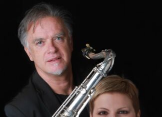 Daniela Morozzi in Articolo Femminile con il sound di Stefano Cocco Cantini