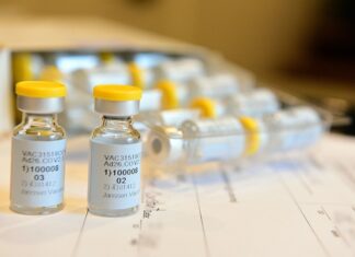 Vaccino, J&J: “Risposte anticorpi neutralizzanti stabili 8 mesi dopo immunizzazione”