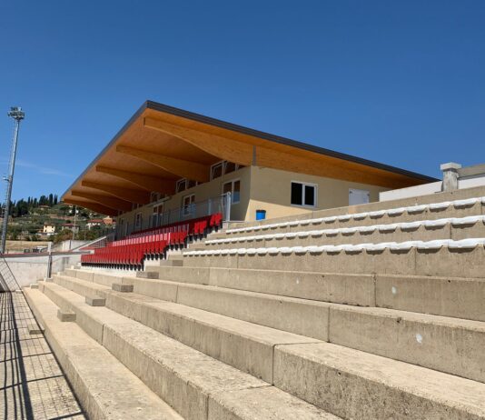 Castiglion Fiorentino: la nuova tribuna dello stadio è stata dedicata a Corrado Viciani