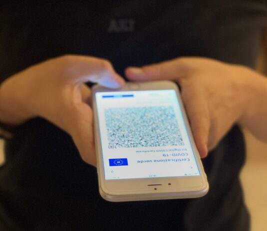 Il Green Pass è discriminatorio e contrario alla scienza