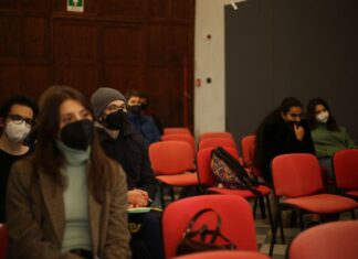 In 120 ai provini per il film “Passi”