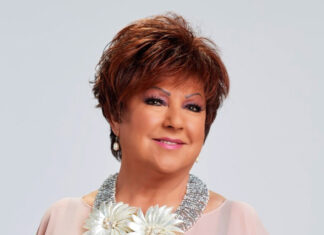 Orietta Berti sale sul palco della Sagra della Nana di Montagnano