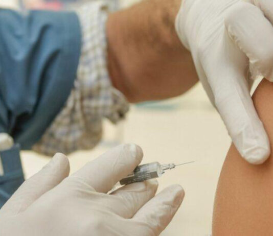 Commissione UE: le strategie di vaccinazione Covid-19 autunnale ed invernale