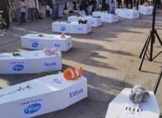 Svizzera: i genitori piangono la morte dei loro figli con bare bianche marchiate Pfizer