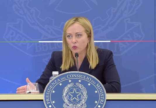 Da Cdm stop a obbligo vaccinale, norme su rave party e lista sottosegretari. Meloni: “Fiera primo provvedimento contro mafie”