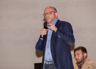 Giorgi critica l’elezione di Fontana alla Camera: “Mi sentii offeso dai feti esibiti a Verona”