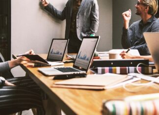 Ricerca e sviluppo, con i bandi 2015-21 400 milioni di contributi a imprese toscane