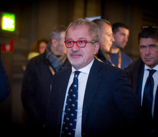 È morto Roberto Maroni, aveva 67 anni