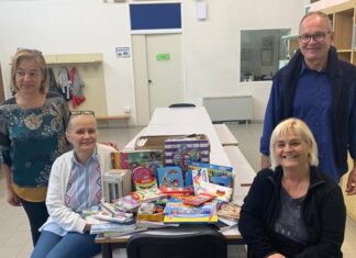 Donazioni alle scuole da parte del gruppo “Castiglioni Aiuta”