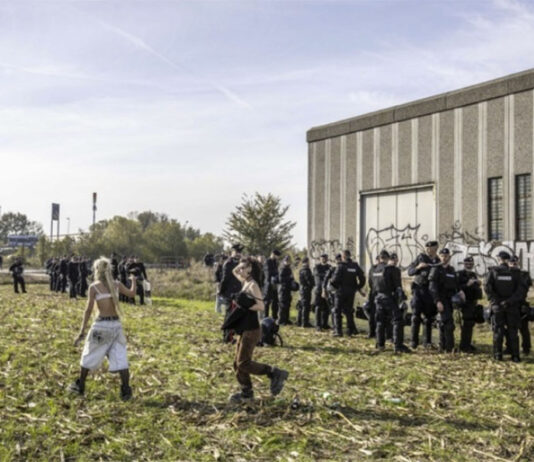 “Ai ragazzi si chiede il rispetto della legge ma ai No Vax no”: per la Stampa è populismo