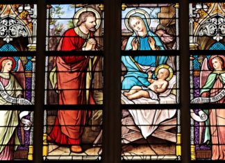 Nelle Chiese tornano le acquasantiere ed il segno della pace