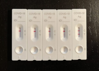 Coronavirus: in Toscana 1.099 nuovi casi e 15 decessi, età media 85 anni