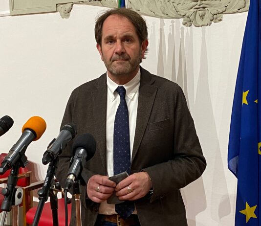 Emergenza lupi, Veneri: “Più volte abbiamo sollecitato la Regione ad affrontarla ascoltando gli esperti”