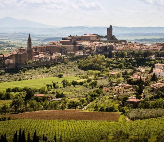 Calano le nascite, aumentano i deceduti: i dati della popolazione di Castiglion Fiorentino