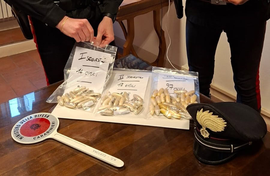 Carabinieri di Cortona: arrestata 30enne per spaccio di droga