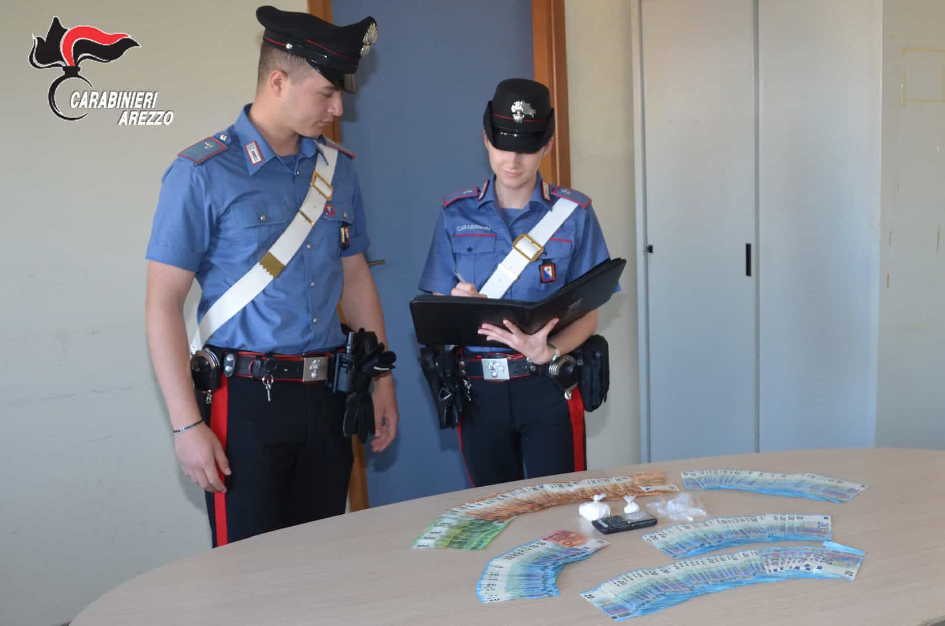 Civitella-I-Carabinieri-arrestano-un-18enne-per-spaccio-di-cocaina-scaled.jpg